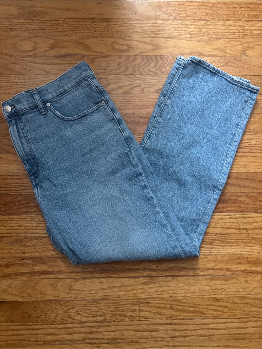 Madewell Light Blue Straight Leg Jeans - Picture 2 of 3